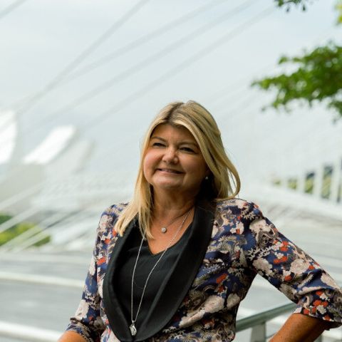 Sandy Carter